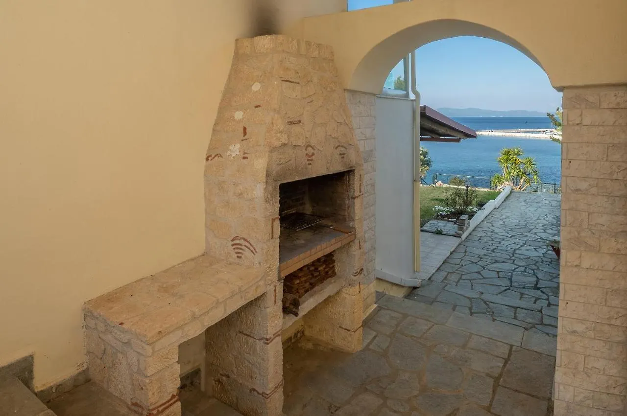 Seaside Paradise Villa Paliouri Grecia